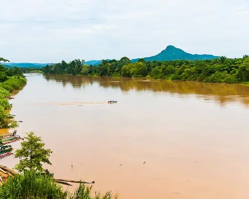 borneo-sabah-river