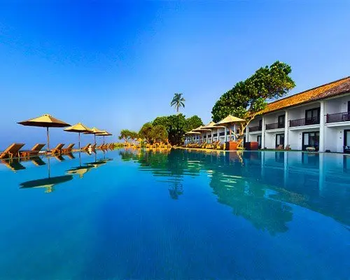 Fortress hotel